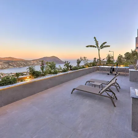 Villa Luxury 5 Bedroom With Heated Infinity Pool & Amazing Sea Views Kaş