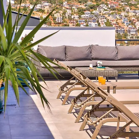 Vila Luxury 5 Bedroom With Heated Infinity Pool & Amazing Sea Views *