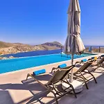 Luxury 5 Bedroom With Heated Infinity Pool & Amazing Sea Views * Kaş
